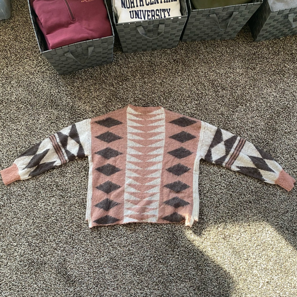 Women’s western sweater, hardly warn, Aztec pattern